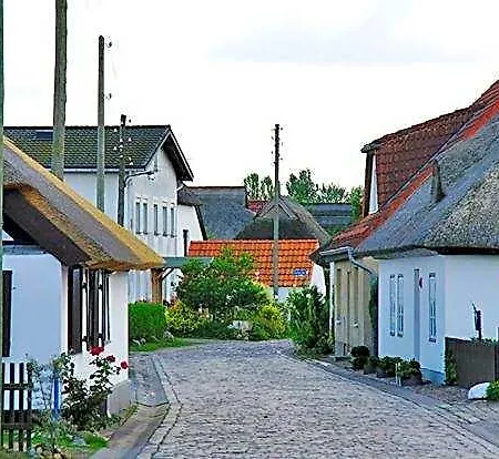Zur Brücke Hotel