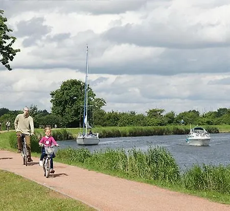 Hotel Zur Bruecke 3*