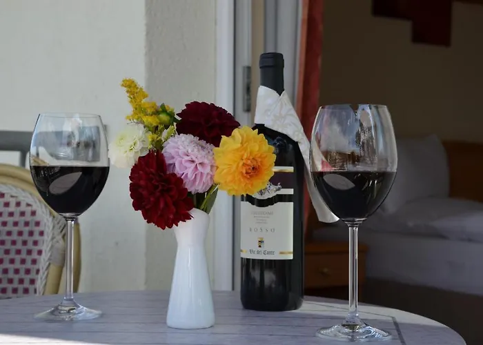 Zur Brücke Hotel 3*